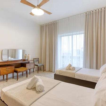 شقة Spacious 4br Oasis In The Heart Of St. Julians By 360 Estates سانت جوليان